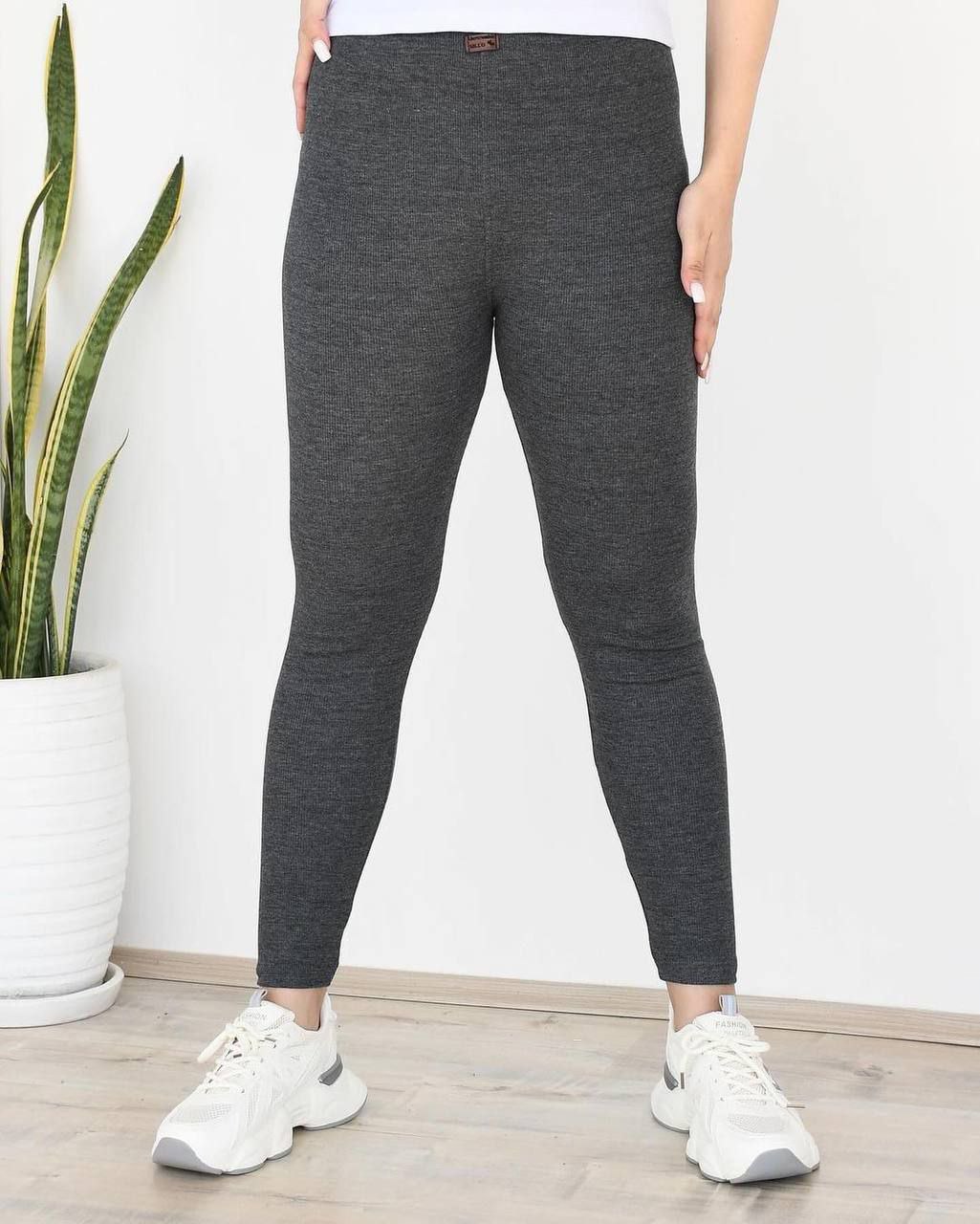 ساپورت زنانه